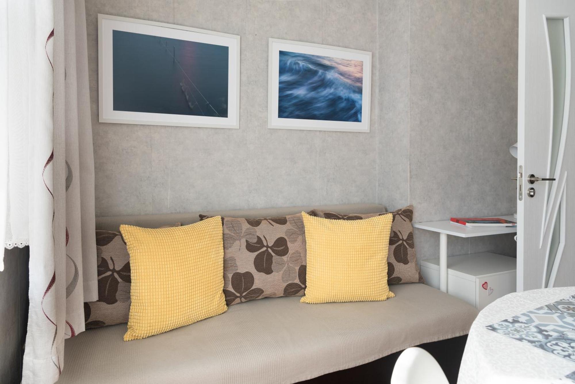 Photo Art Apartment Burgas Esterno foto
