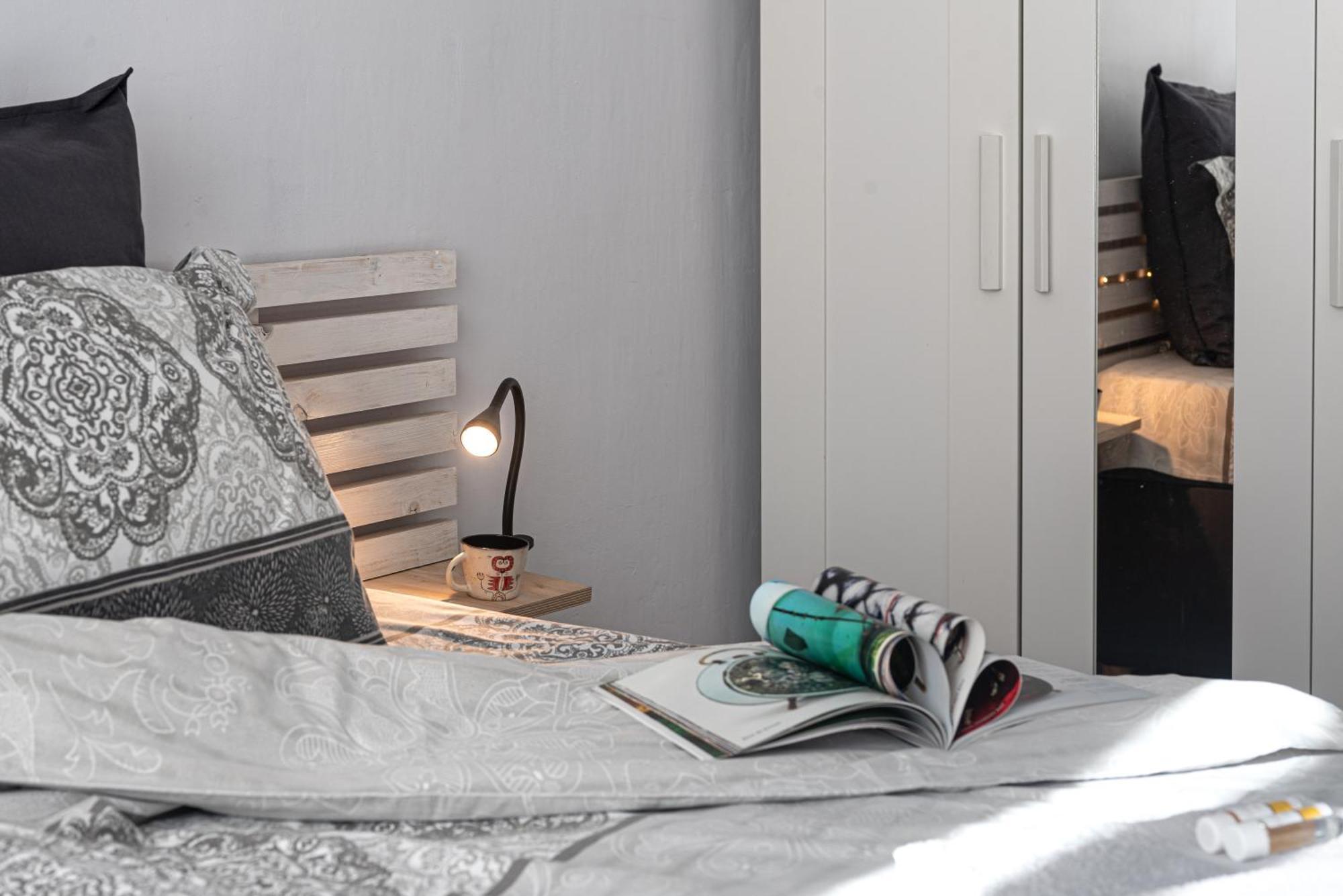 Photo Art Apartment Burgas Esterno foto